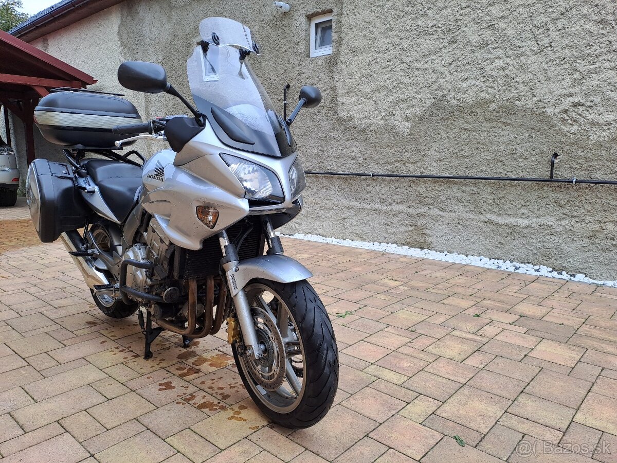 Pedám Honda CBF 1000 A