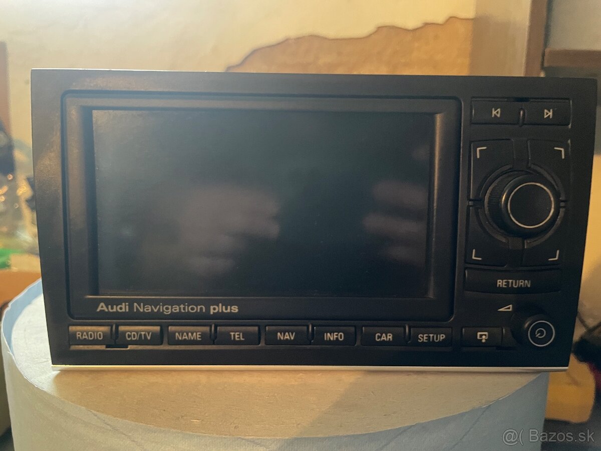 Audi navigation plus RNS-E