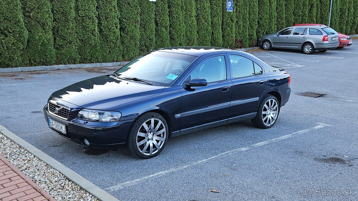 Volvo S60