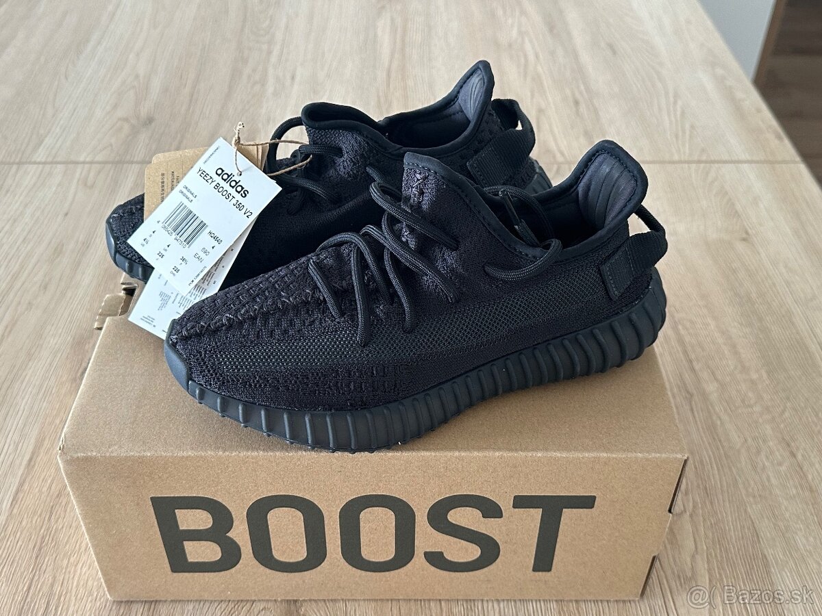 Predám Yeezy Boost 350 V2 Onyx