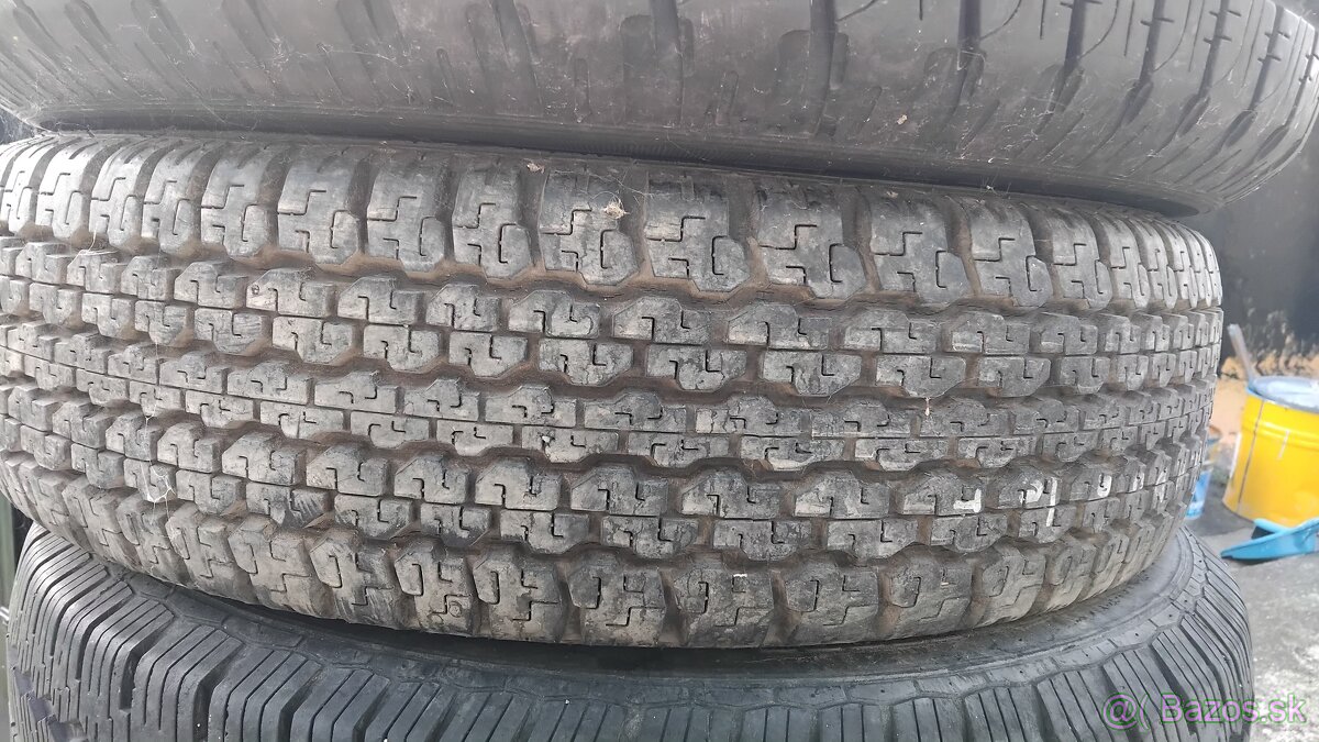 1ks.letna pne.Dunlop sj5(205/80r16-C