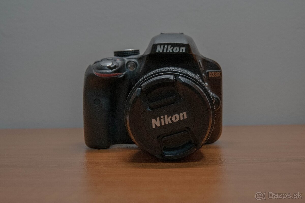 Nikon D3300 + AF-P DX 18-55 VR + SD karta 32GB