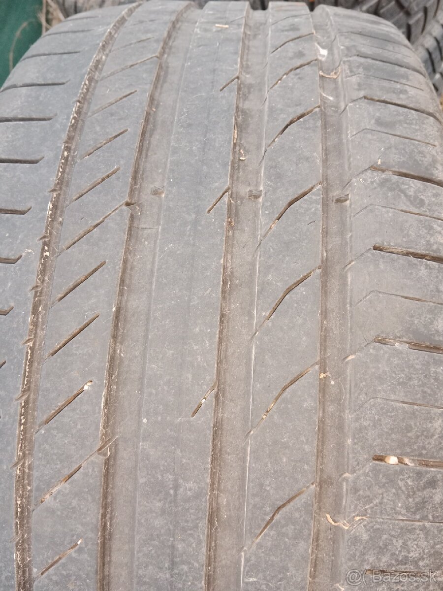 255/40r20 101v Continental