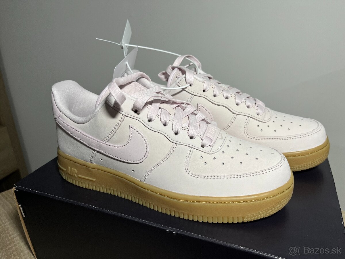 Nike Air Force 1 PRM MF