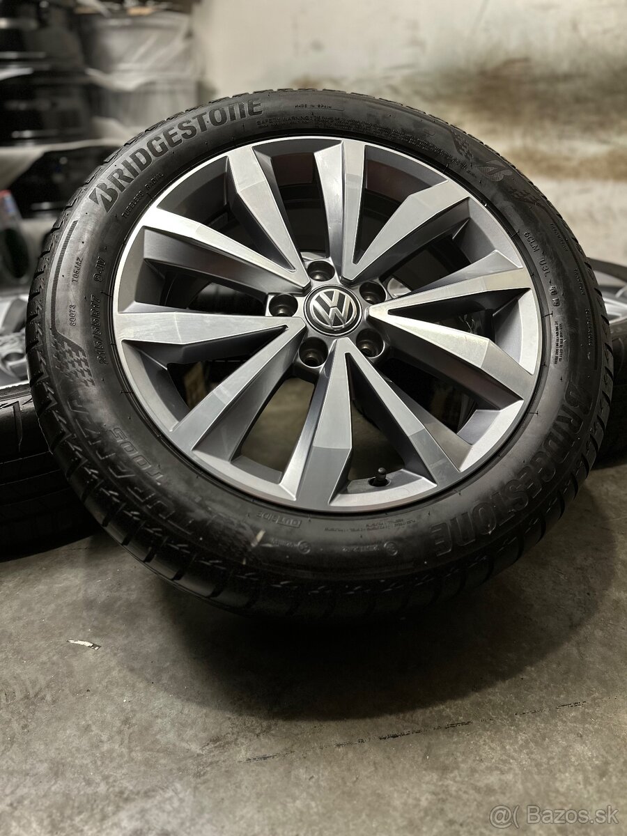 Letná sada VW Mayfield 5x112 R17 , 215/55/17 - TRoc, Passat