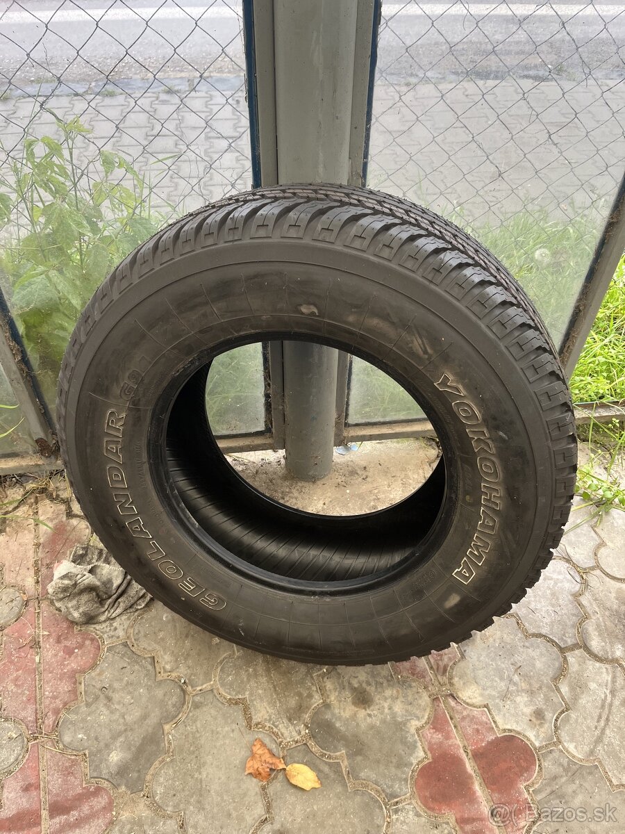 285/65 R17 Yokohama Nova Pneu