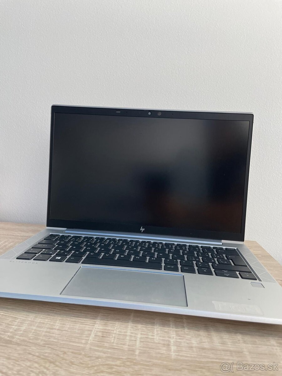 HP Elite Book 835 G8