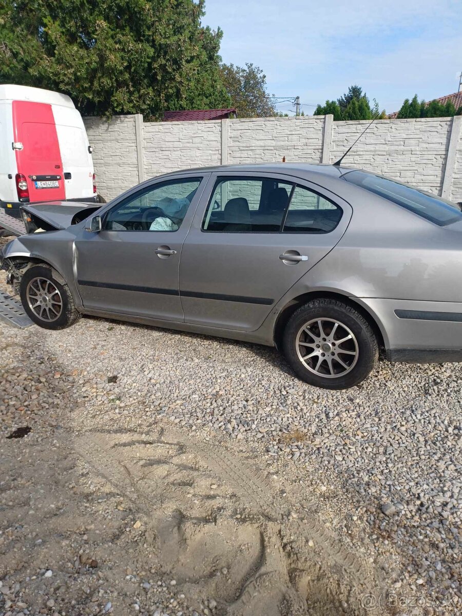 Rozpredám Škoda Octavia combi II 1.9tdi 77kw BXE BKC