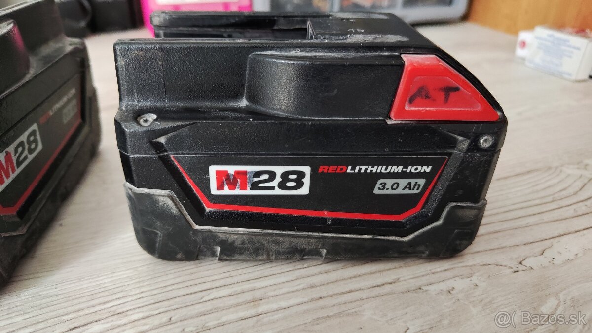 Milwaukee M28 BX / MC28, 28 V, 3,0 Ah