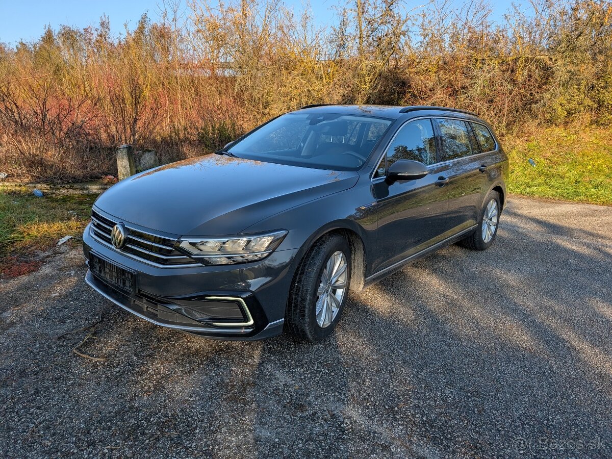 Volkswagen PASSAT GTE Plug in Hybrid 160kw