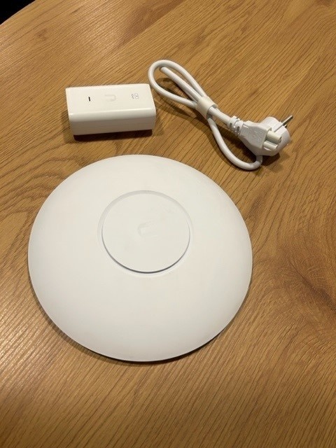 Wifi Access Point Ubiquiti Unifi UAP-AC-PRO