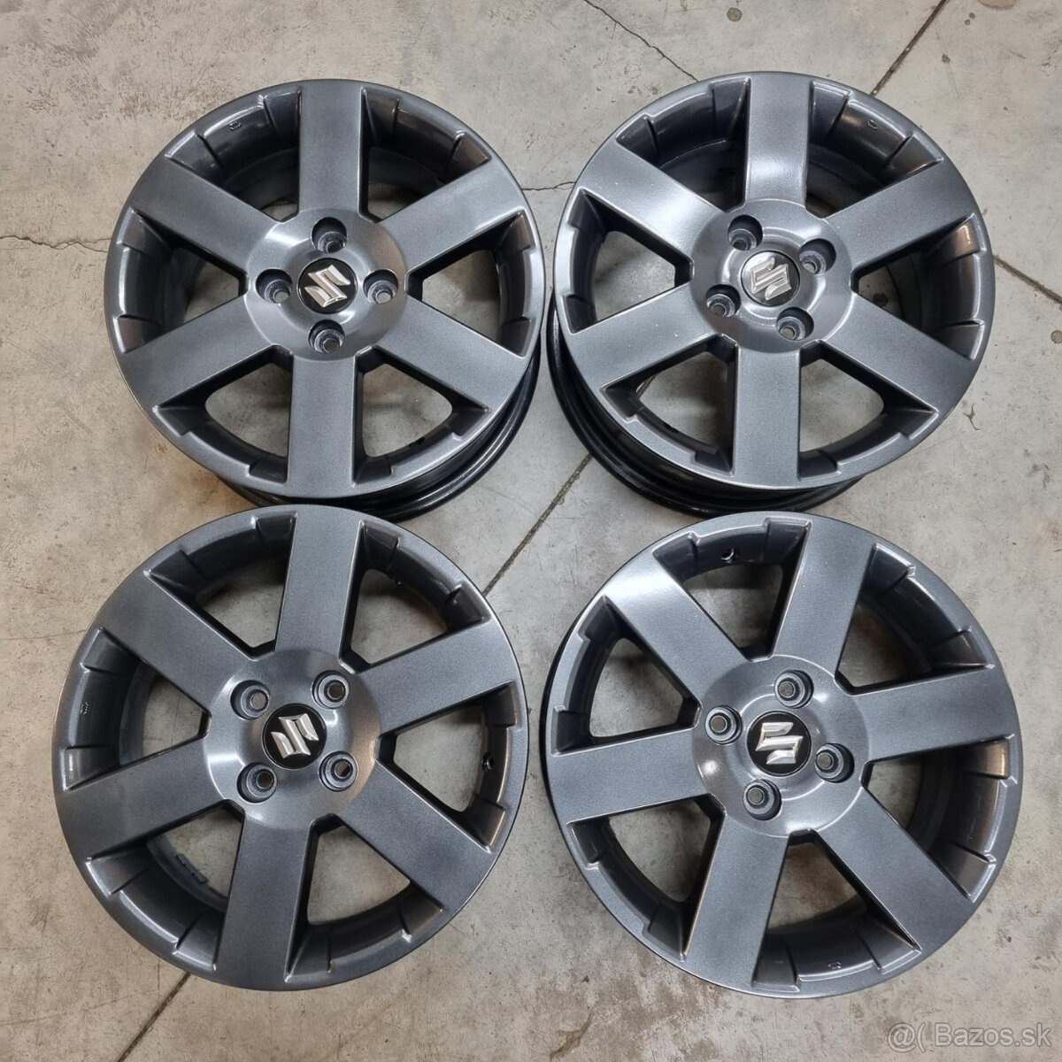 SUZUKI Disky 4x100 R15 ET45