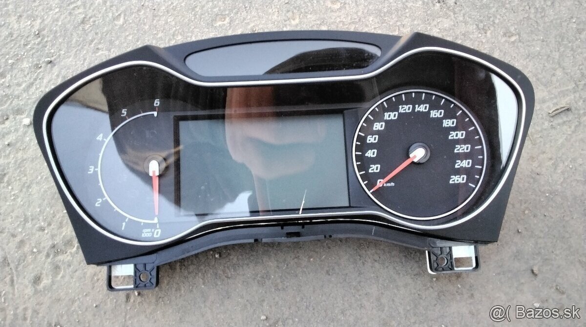 predám TACHOMETER CS7T-10849-VH FORD MONDEO 2.0 TDCI 2014 MO