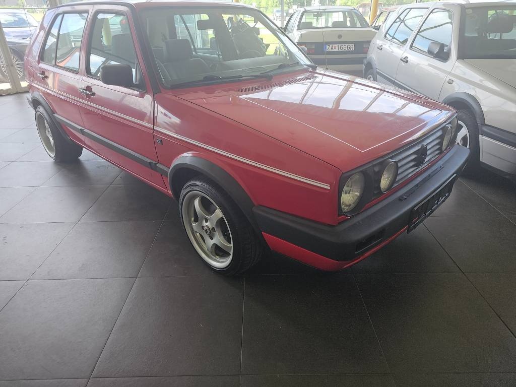 VW GOLF MK2 - 1,8 BENZIN 66KW