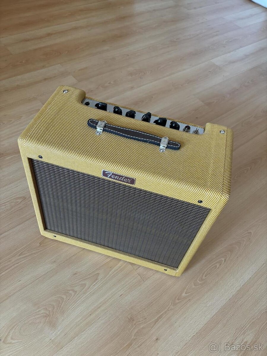 FENDER Blues Junior Lacquered Tweed