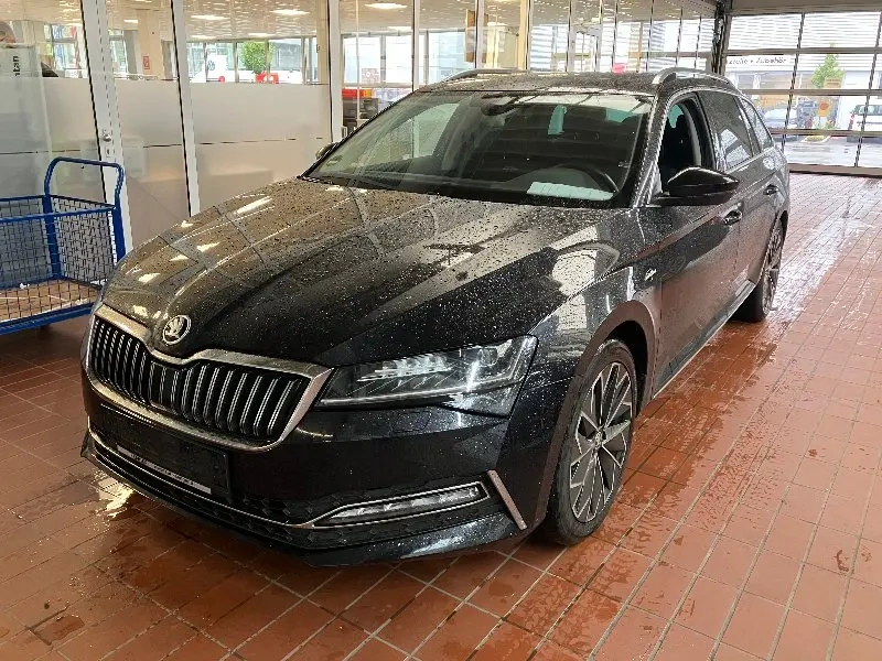 Skoda Superb 2.0 TDI L&K 4x4 Panorama