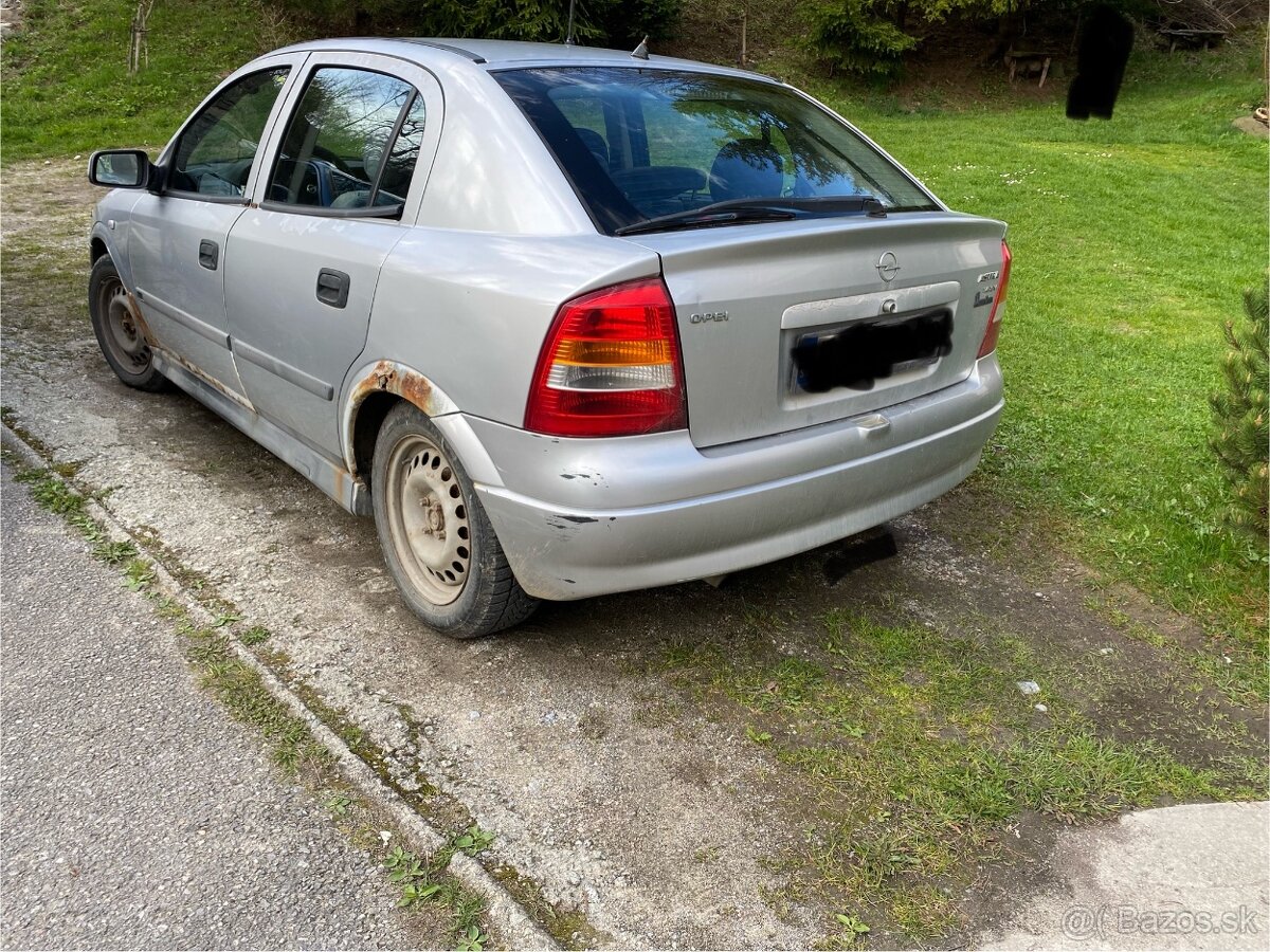 Opel Astra G 1.4 16V benzin X14XE