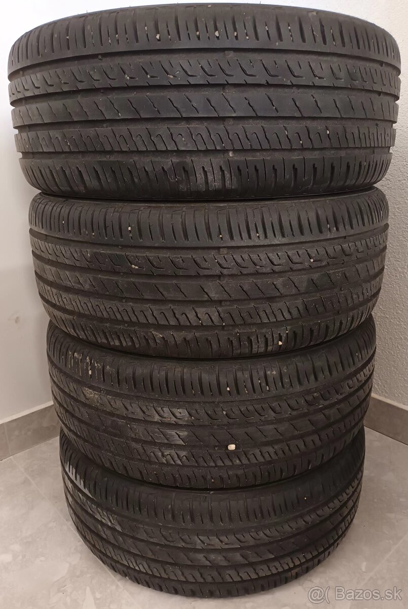 Letne pneumatiky Barum Bravuris 5HM 205/45 R16 83W