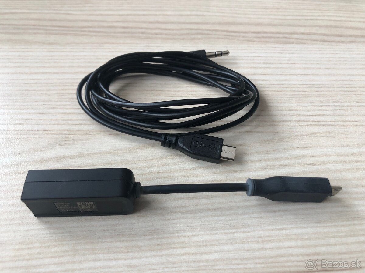 Mikro USB nabíjací adaptér