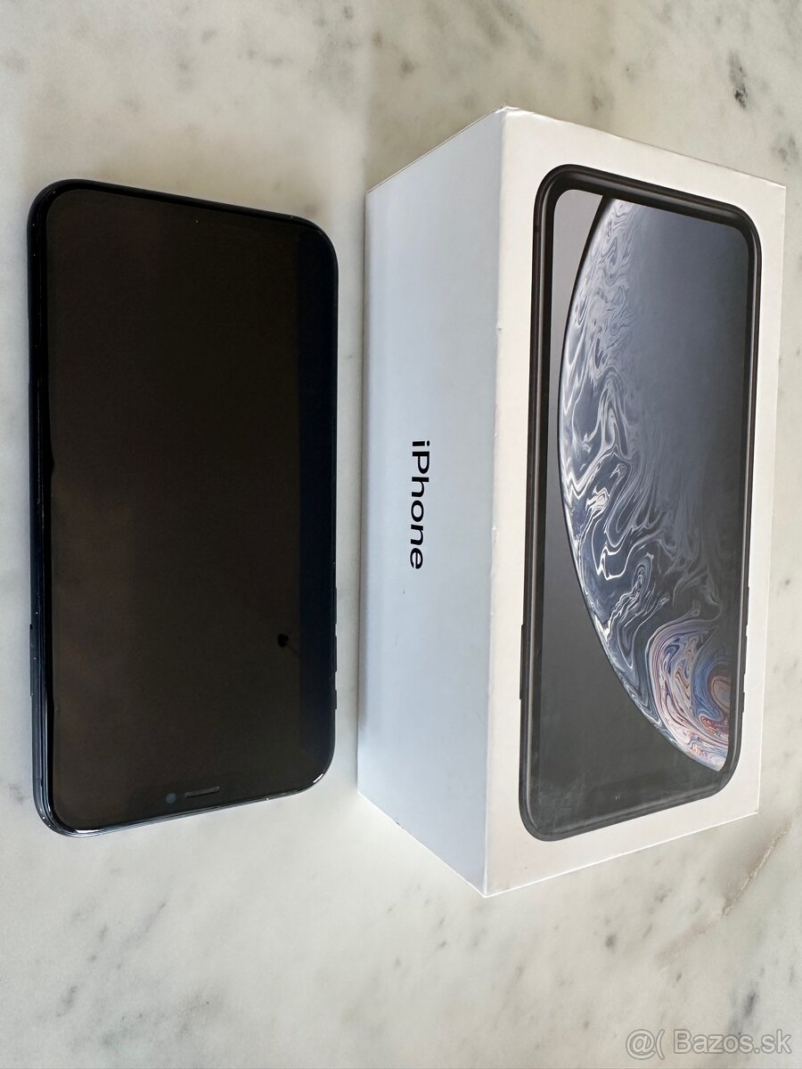 Iphone XR 64GB , komplet+ 6 ochr.folii