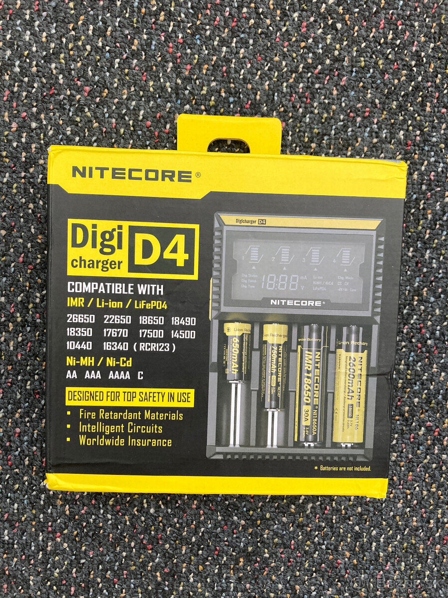 Nitecore D4 Nabíjačka  bateríí