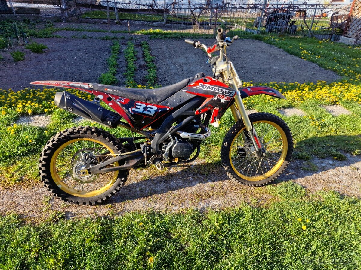 Dirtbike 250