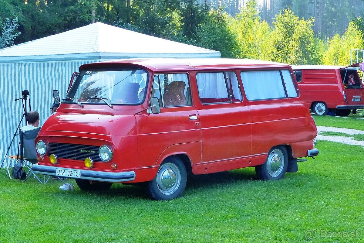 Škoda 1203 Minibus