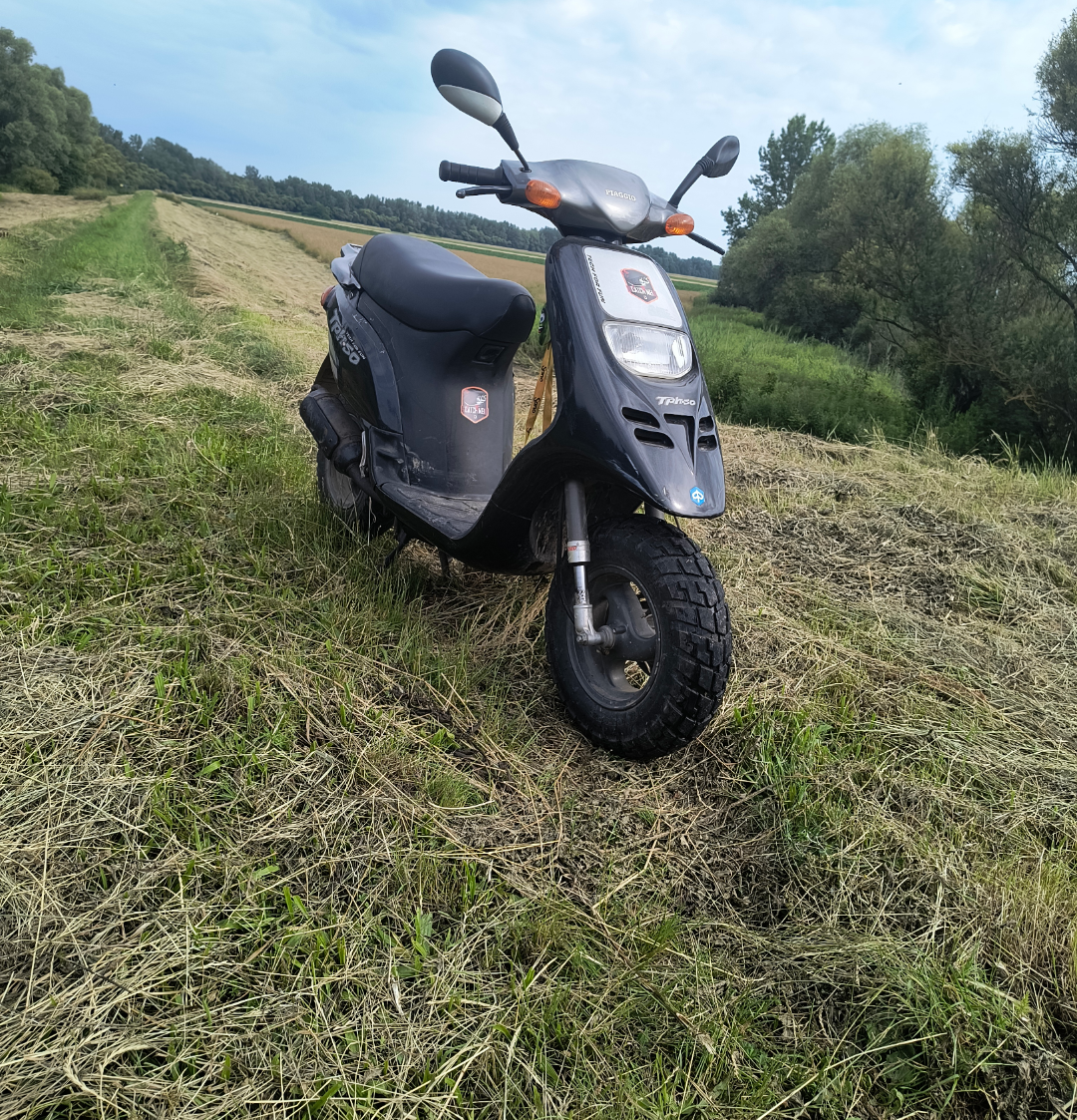 Piaggio typhoon