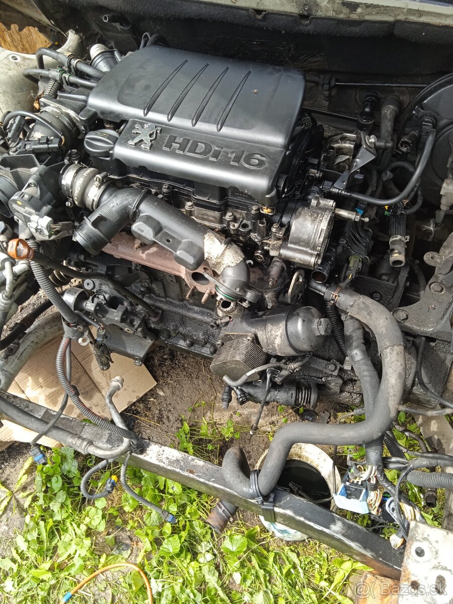 motor, agregat,,1,6 hdi 80 kw peugeot, citroen, mazda ,