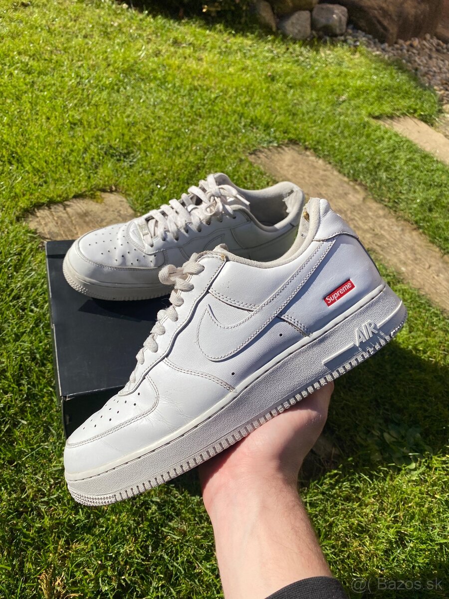 Nike air force 1 supreme