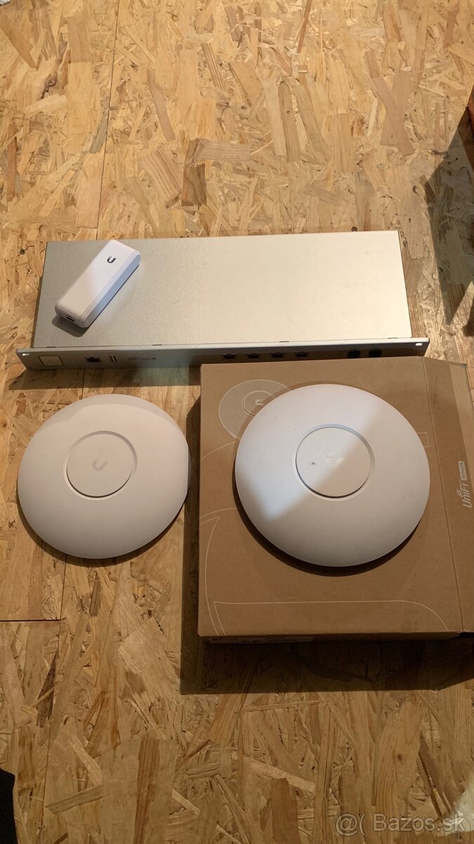 Ubiquiti Unifi zostava