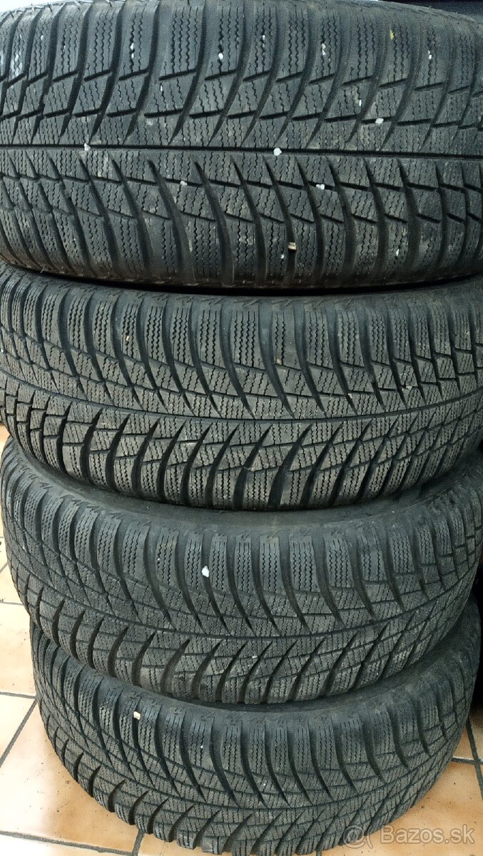 Zimné pneumatiky Bridgestone 205/55R16