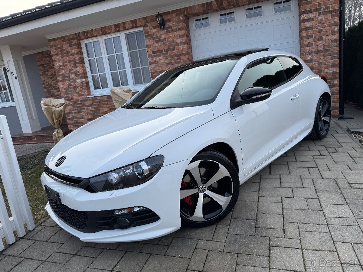 Volkswagen Scirocco 2.0 TSI GTS 210PS