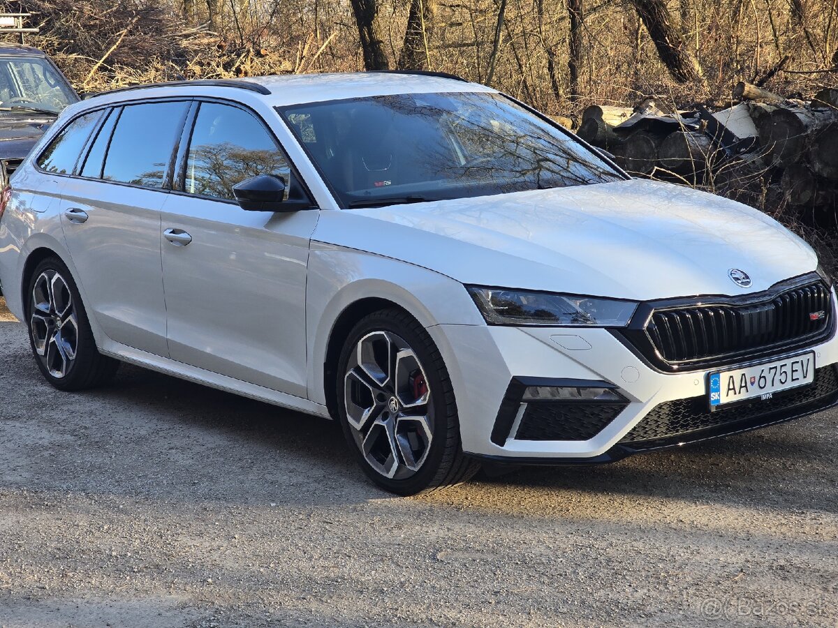 Škoda Octavia Combi 2.0 TSI RS DSG