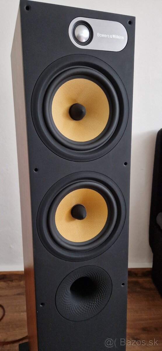 Bowers & Wilkins 684