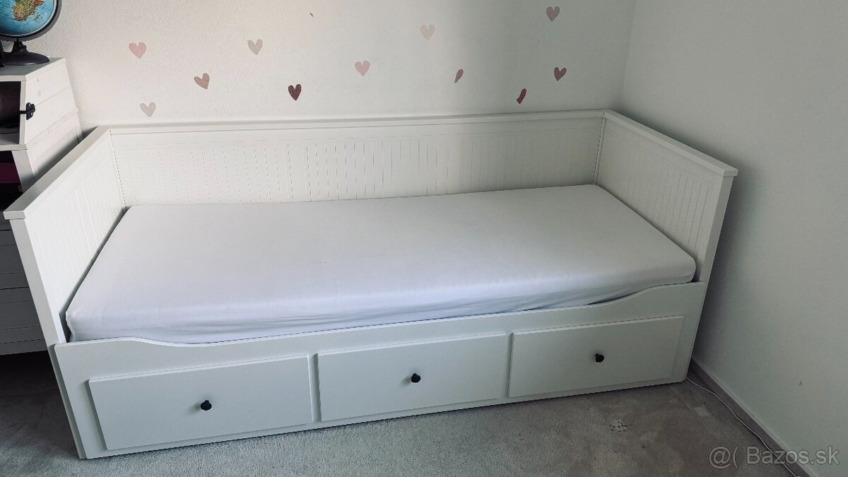 Ikea Hemnes