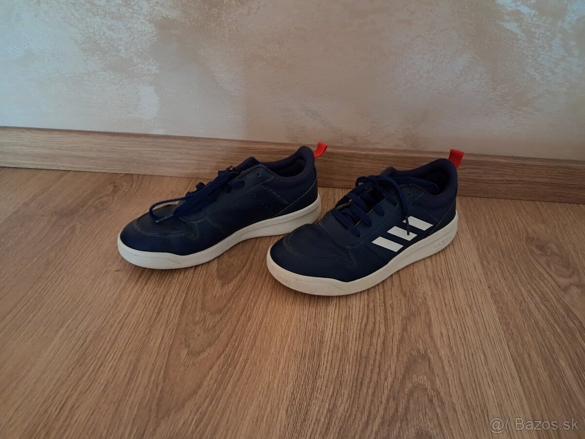 ADIDAS tenisky