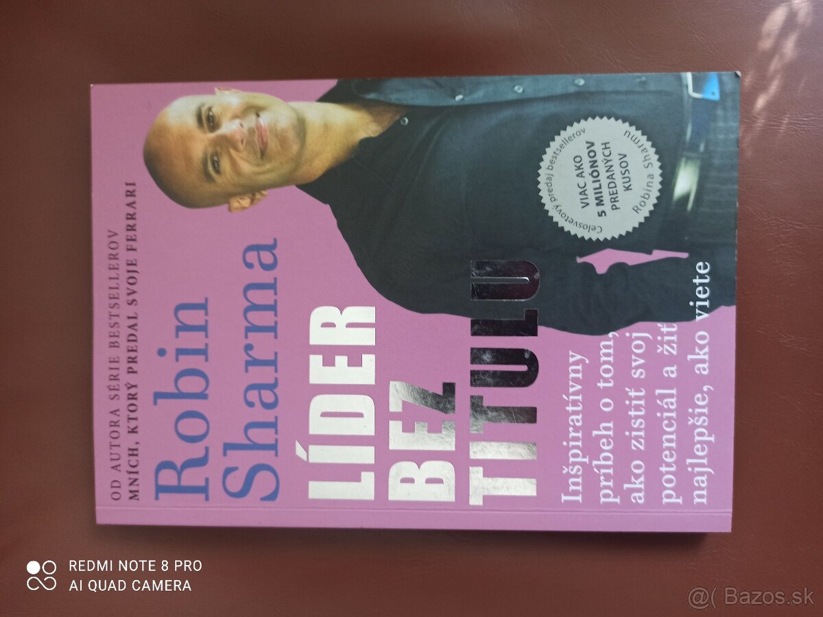 Líder bez titulu     autor  Robin Sharma