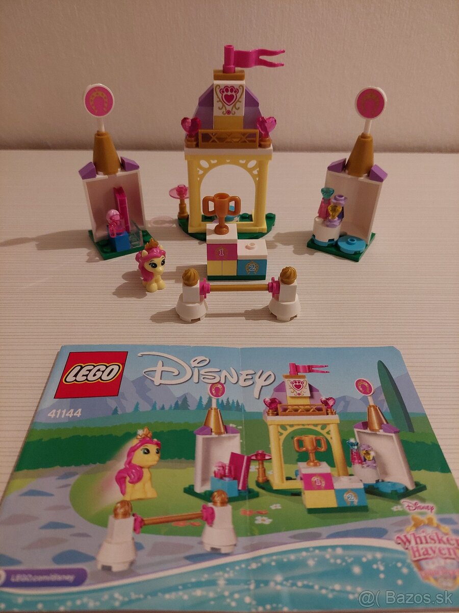 LEGO Disney Princess 41144 Podkovka v kráľovských stajniach