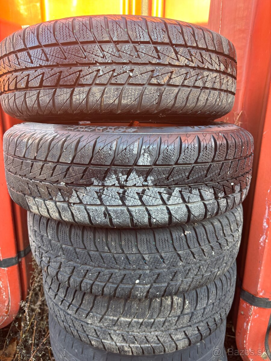 pneumatiky zimne 175/65 R14 clio