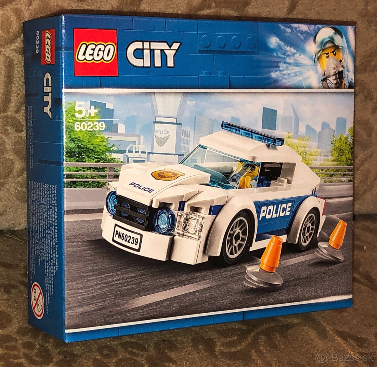 Lego City 60239 Policajné auto