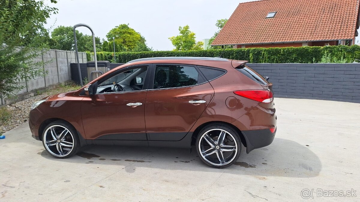 Hyundai ix35 rok 2013 1.7