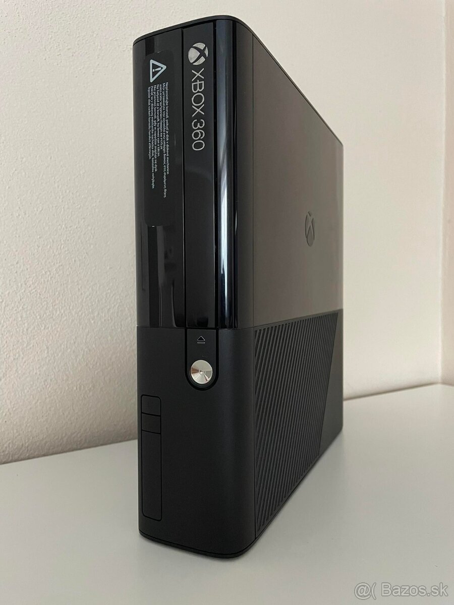 Microsoft XBOX 360 Premium 500GB (posledny model)