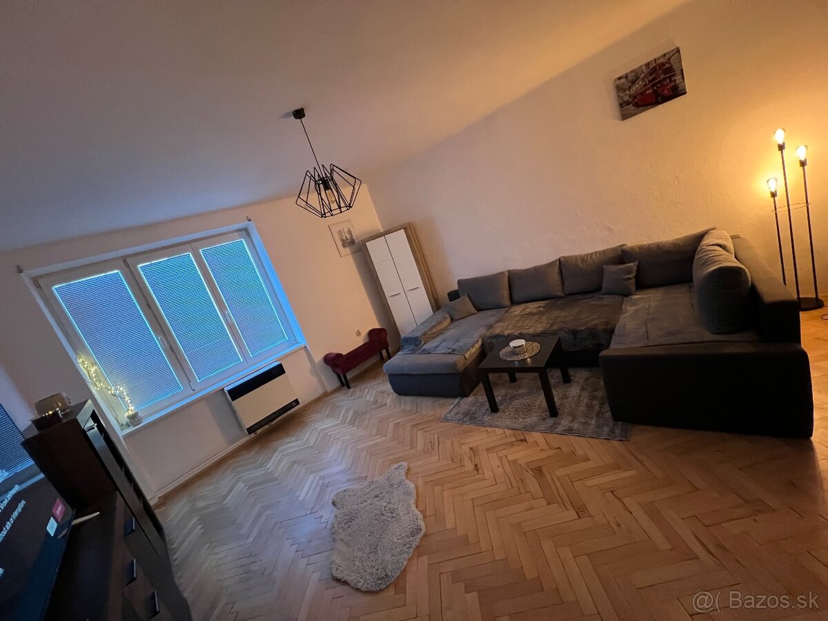 Krátkodobý prenájom apartmánu priamo v pešej zóne