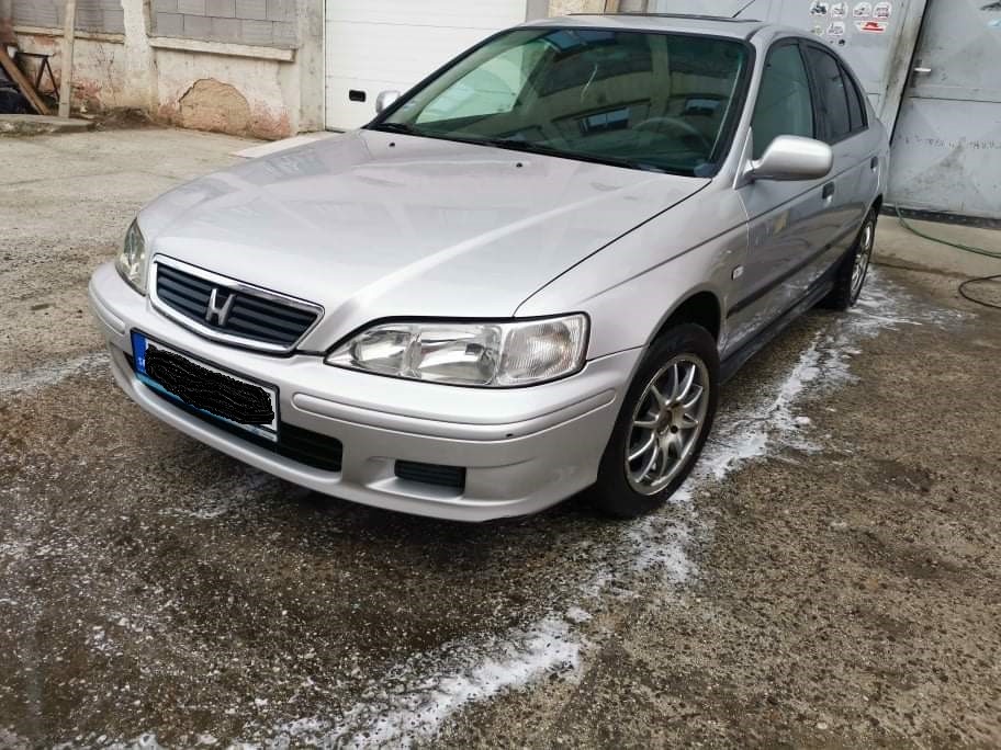 Hondu Accord 1.8i VTEC 100kw hatchback s LPG (zapísané v TP)