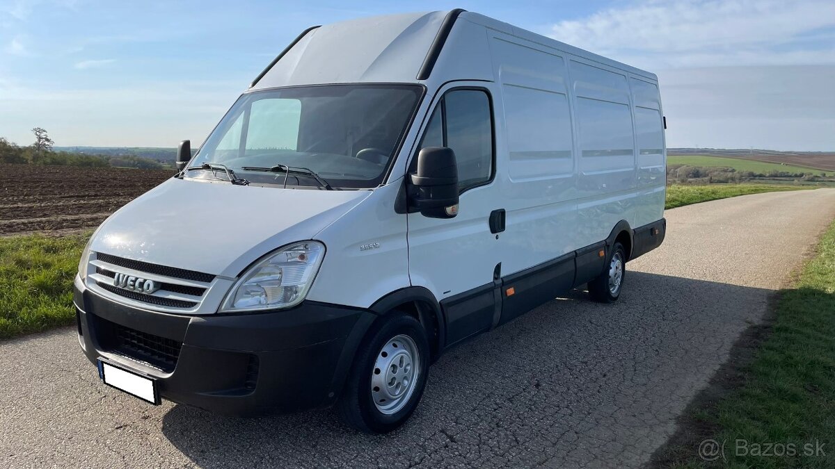 Iveco Daily 2.3 35S12