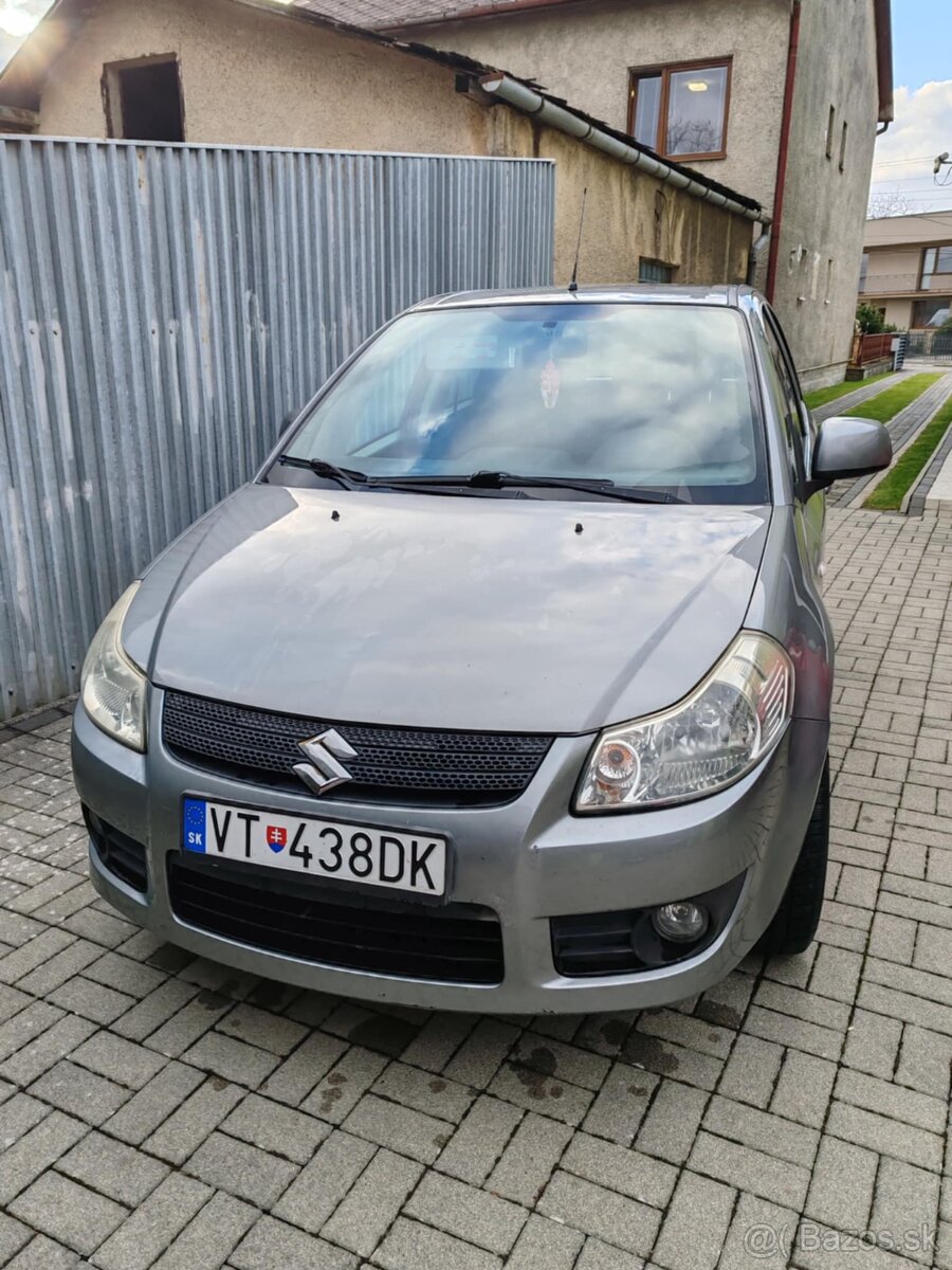 Suzuki SX4