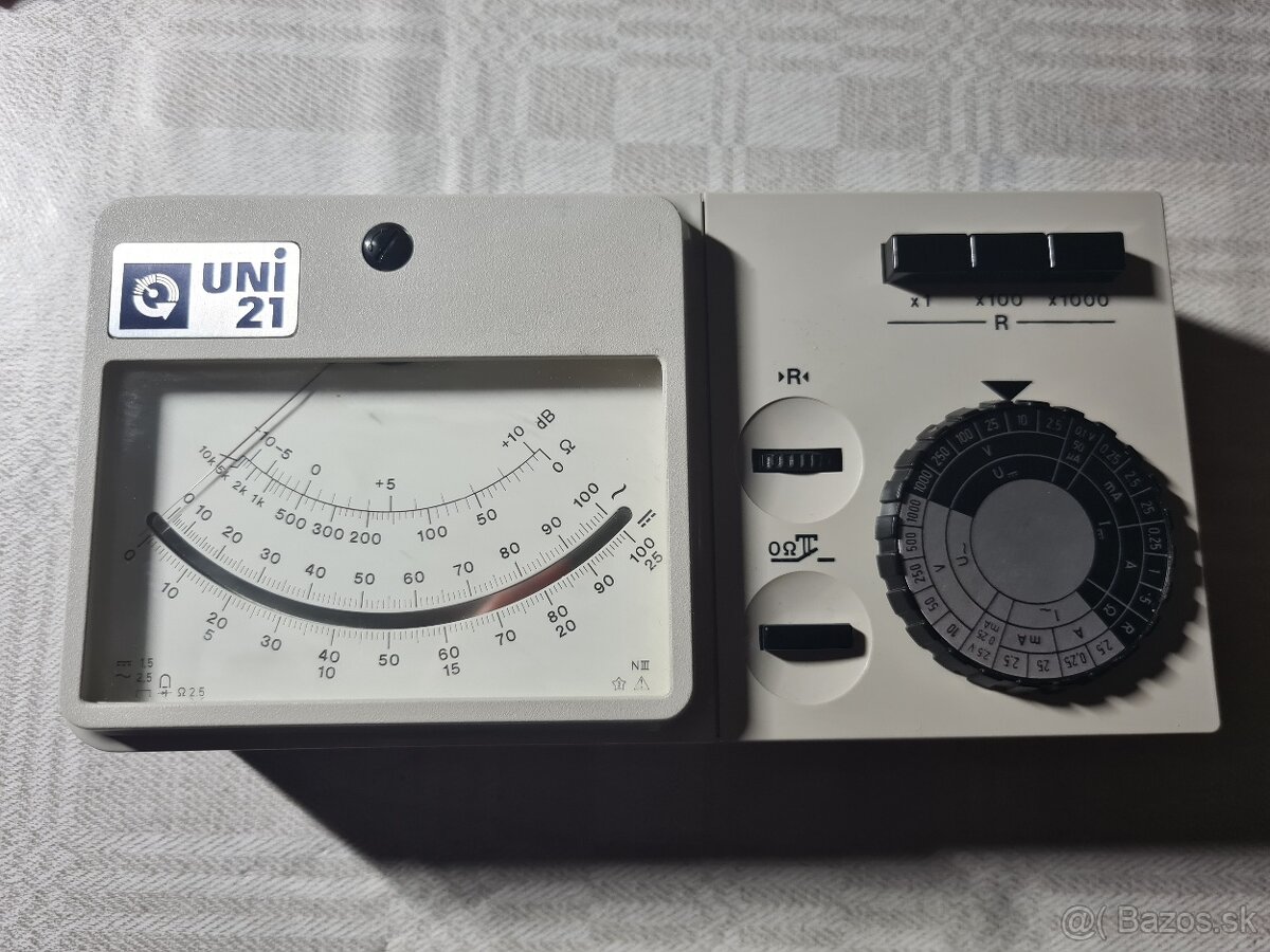 Retro multimeter UNI 21