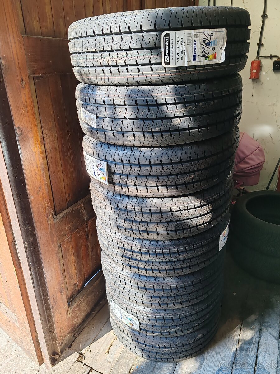 215/65 R16 C