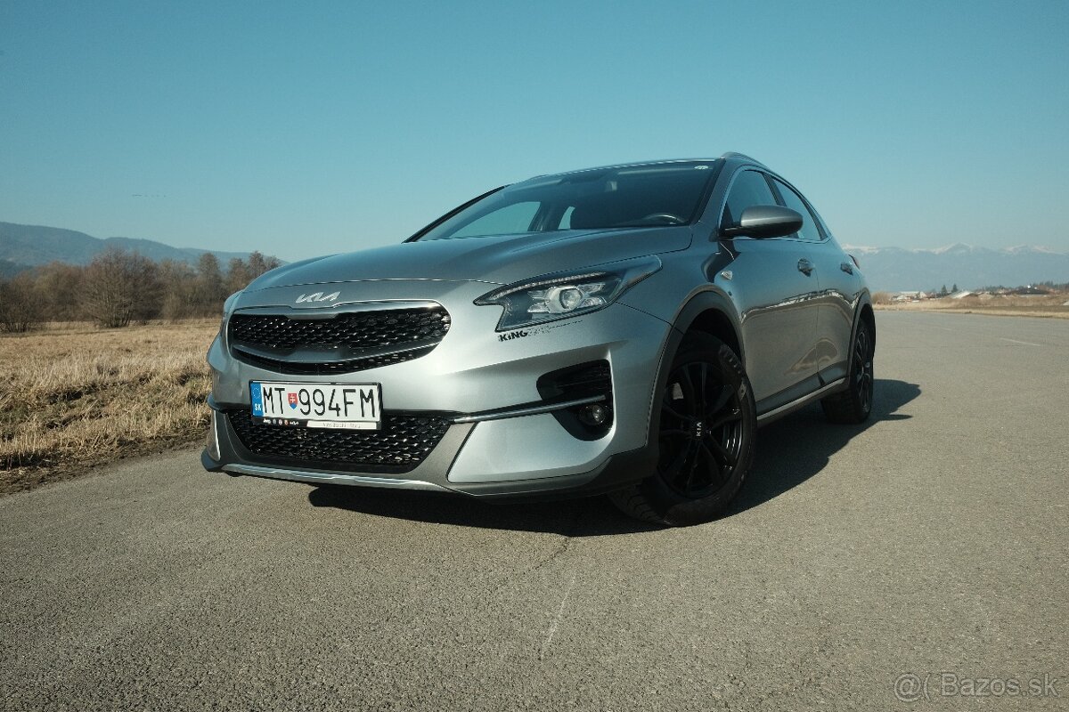 Kia X Ceed 1,5 T-GDi M6 - Silver